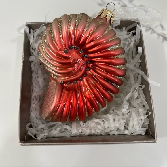 CONCH SHELL Glass Ornament Home Decor Poland NORDSTROM HOME Year Around - Picture 1 of 8